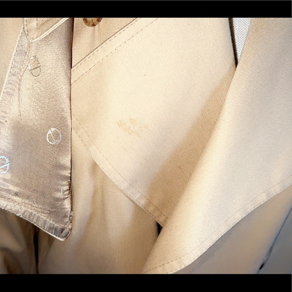 CHRISTIAN DIOR Men’s Khaki Trench Coat - Picture 5 of 10